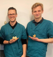 Dierenartsen Timon Feys en Jonas Leus